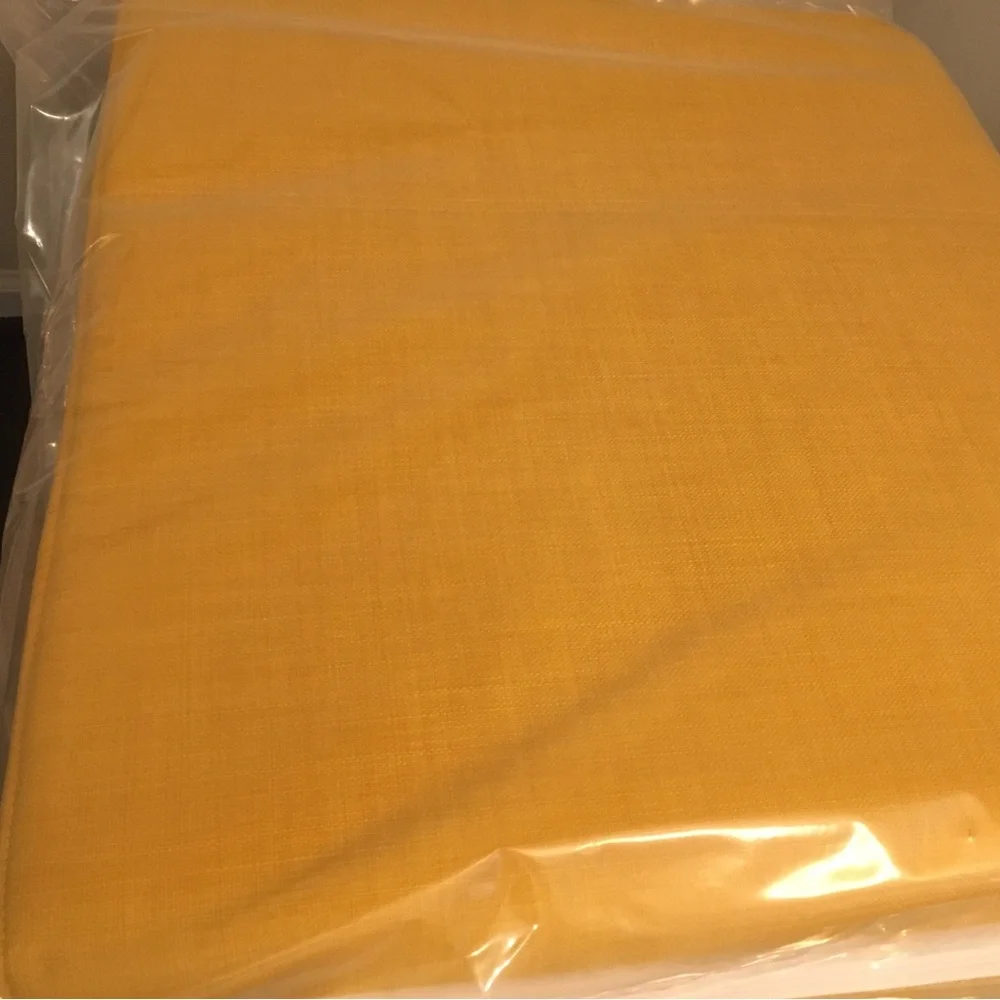 NWT IKEA POÄNG Chair Cushion – Skiftebo Yellow | Brand New